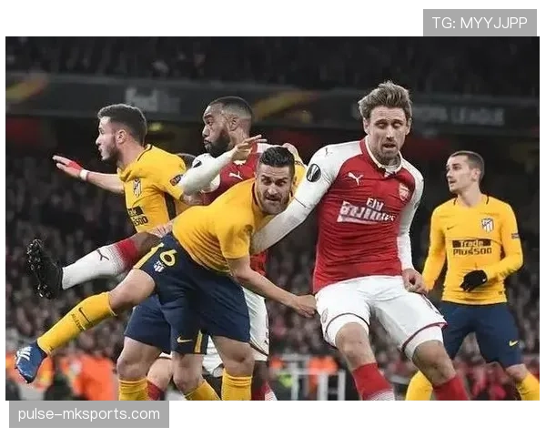 巴克利重返英超赛场表现稳健,助球队全力冲击冠军荣耀 巴克利重返英超赛场表现稳健,助球队全力冲击冠军荣耀